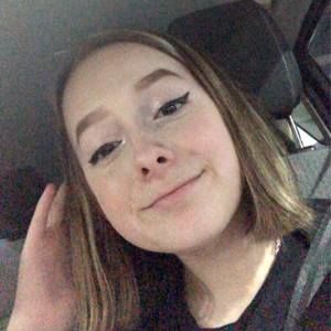 Meet your Posher, Mallory